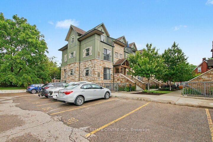 112 Union Street E B105 — photo 1