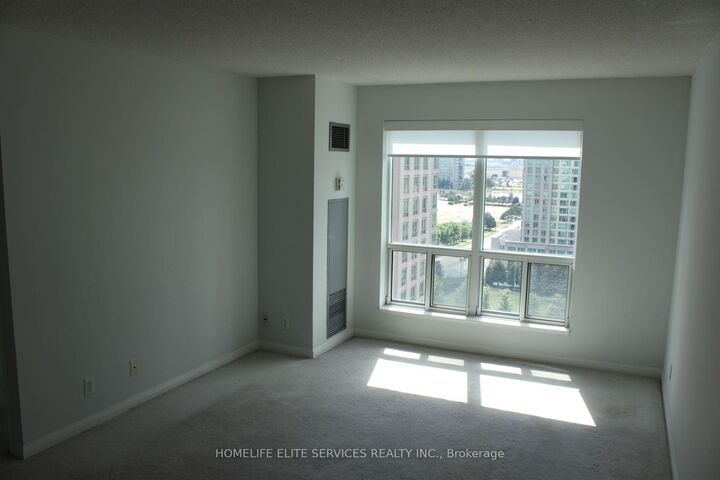 Photo de la propriété:  11 Lee Centre Drive 1615  ON M1H 3J5 