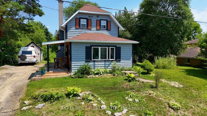160 Centre Street — photo 1