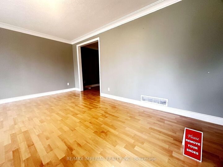 Property Photo: 1765 Appleview Road ON L1V 1T7