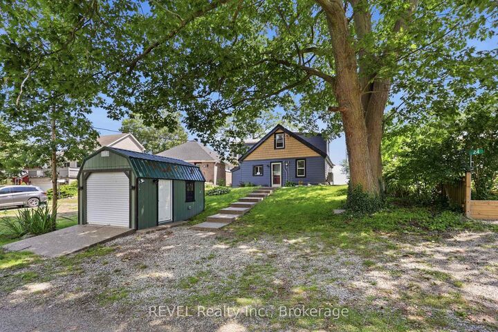 Property Photo: 26 Lake Road ON N0A 1A0