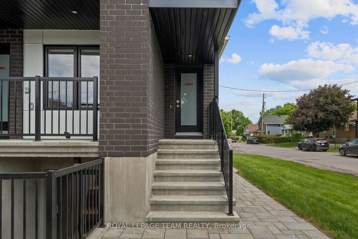 Photo de la propriété:  998 Hollington Street Upper  ON K1Z 7Z9 