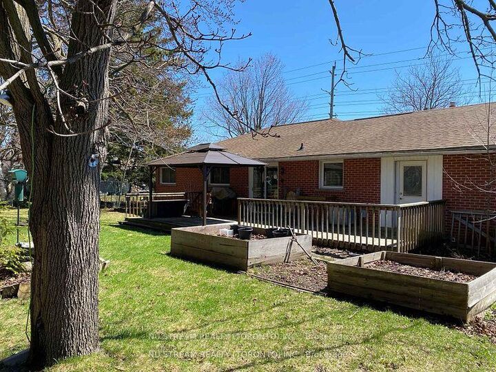 Property Photo: 556 Big Bay Point Road ON L4N 3Z5