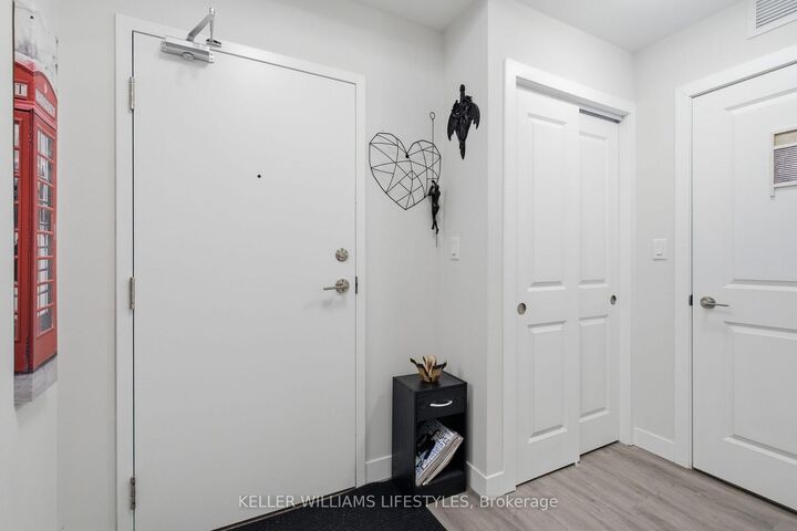 Property Photo:  100 The Promenade 103  ON N5L 1C5 