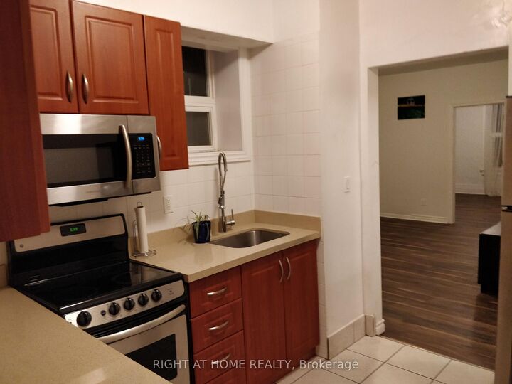 Property Photo: 715 Ossington Avenue 1 ON M6G 3T6