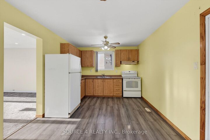 70 Griselda Crescent — photo 1