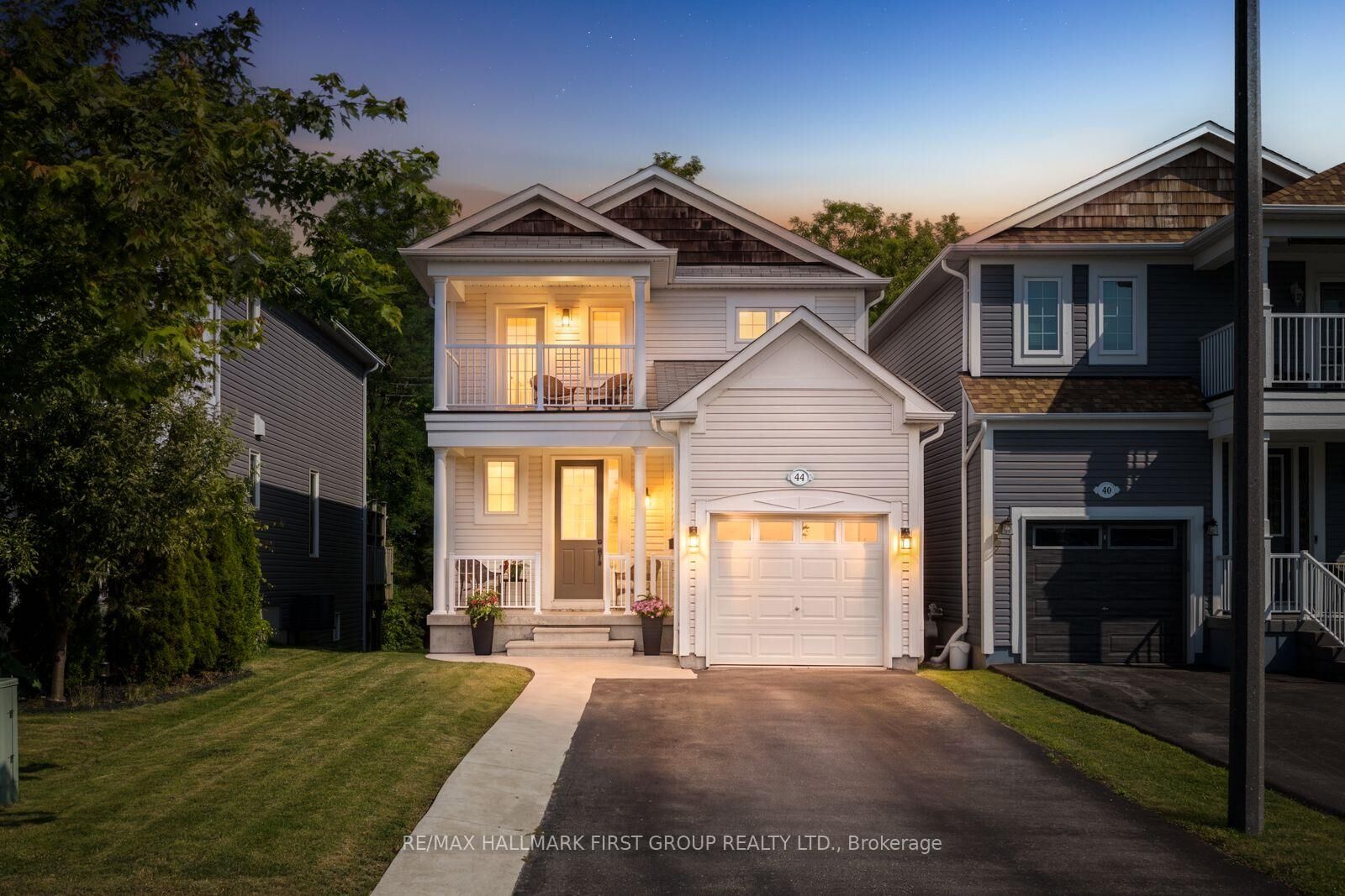 Property Photo: 44 Milligan Street ON L1B 1R6