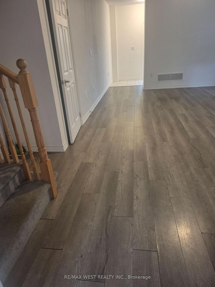 Property Photo: 1472 Marina Drive ON L2A 0C7