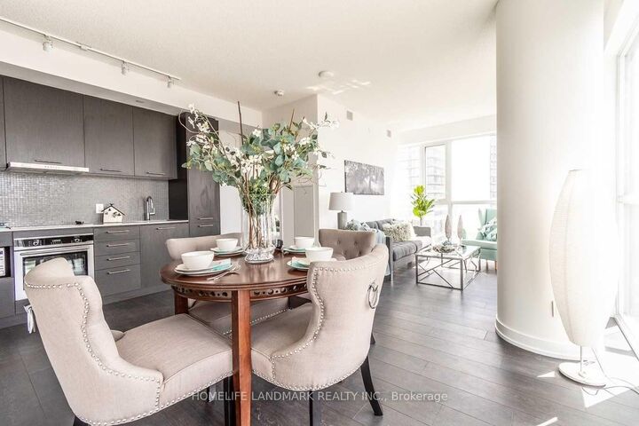 Property Photo: 87 Peter Street 3102 ON M5V 0P1