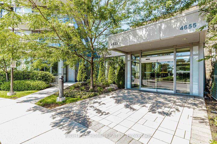 Property Photo: 4633 Glen Erin Drive W Ph03 ON L5M 0Z7