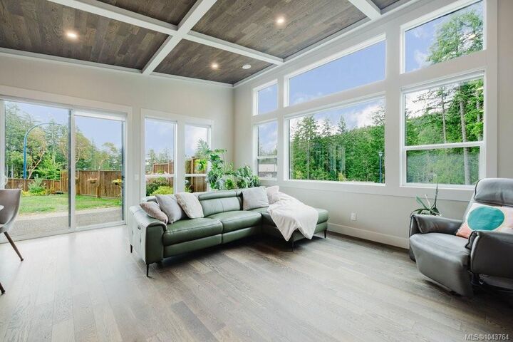 Property Photo: 2991 Irwin Rd BC V9B 5Y6