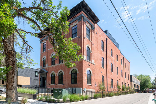 Property Photo: 849 S 800 E 3 UT 84102