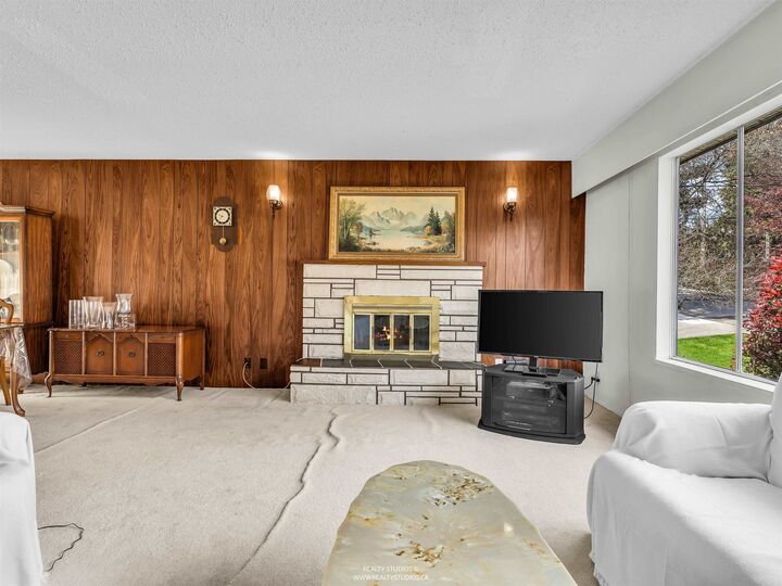 Property Photo:  2553 Bendale Road  BC V7H 1G6 