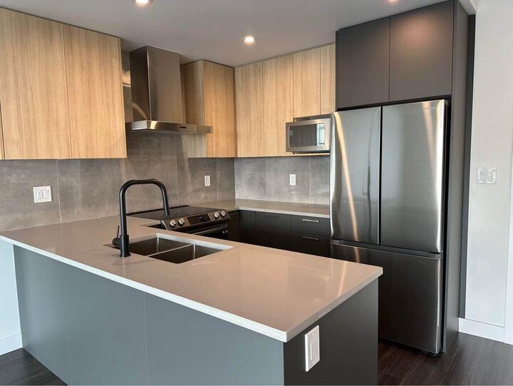 Property Photo:  31896 Raven Avenue  BC V2V 3B3 