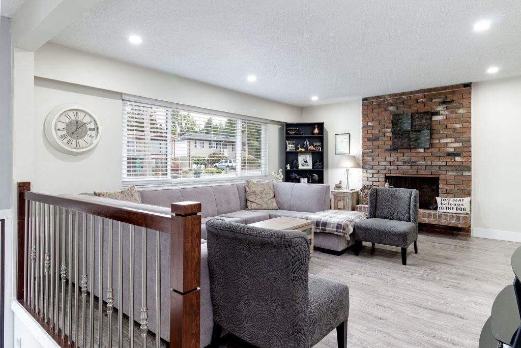 Property Photo: 3762 Wellington Street BC V3B 3Z2