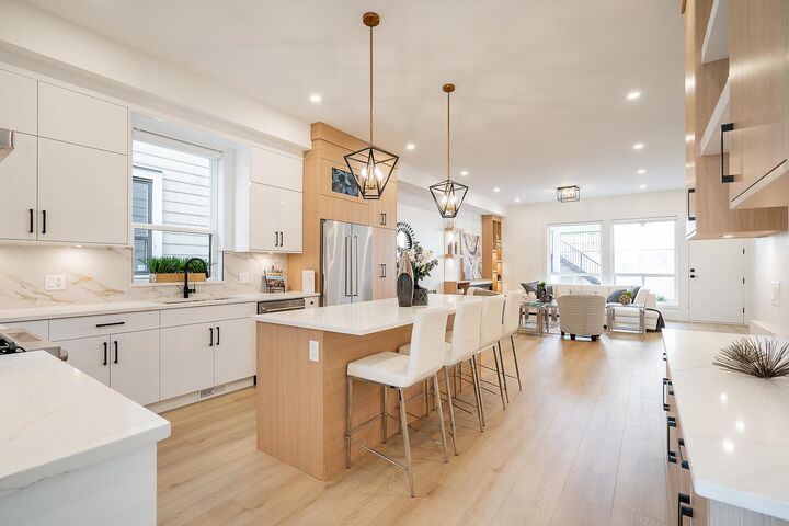 Property Photo: 16677 16 Avenue BC V3S 9X7