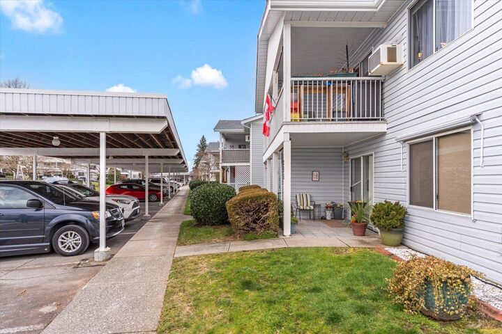 Property Photo:  32691 Garibaldi Drive 256  BC V2T 5T7 
