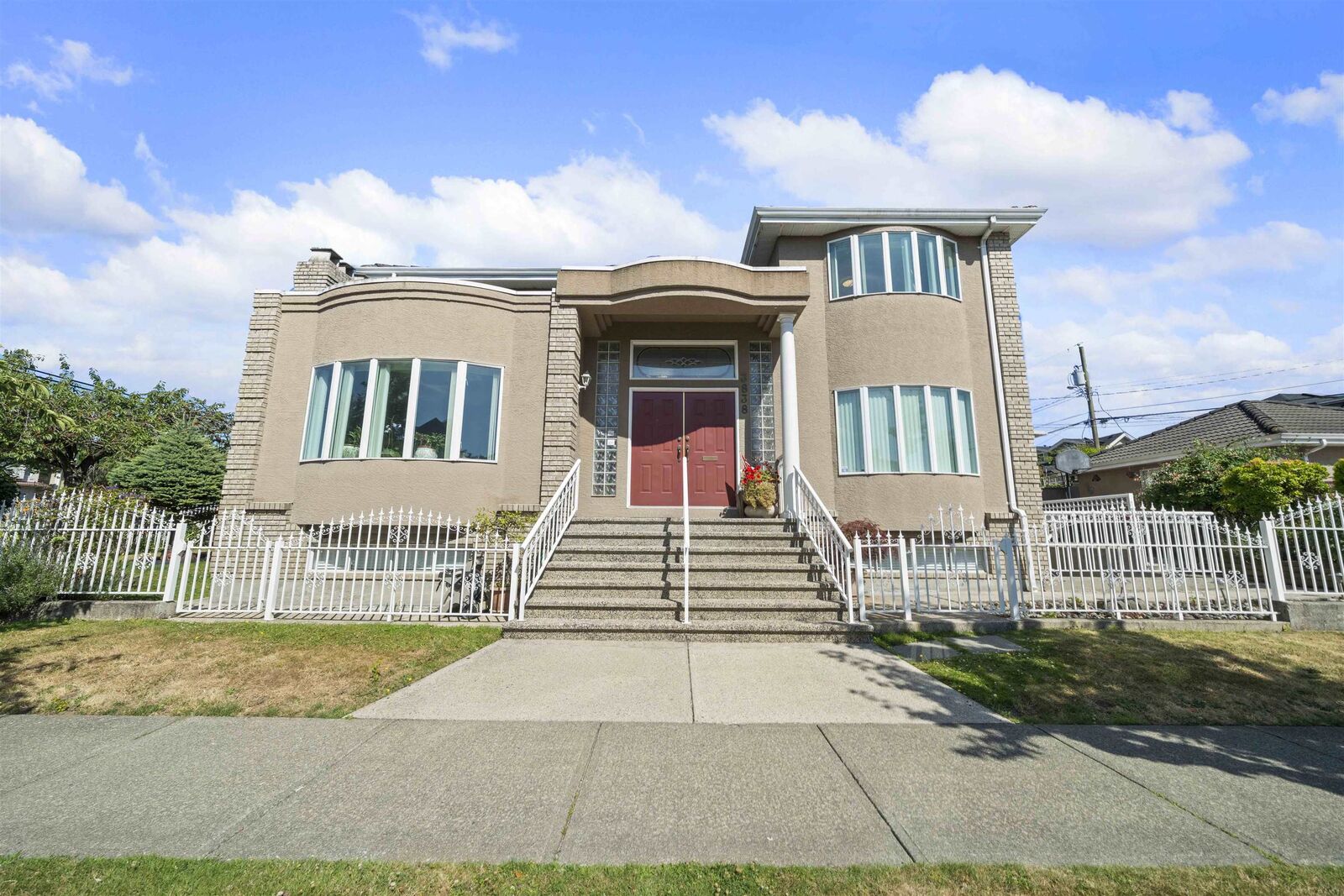 Property Photo: 3838 Penticton Street BC V5R 6A1