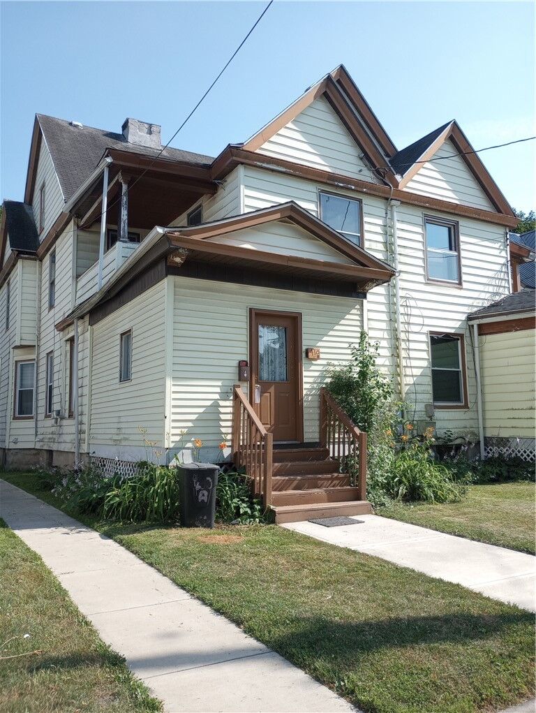 Property Photo: 410 Linden Place NY 14901