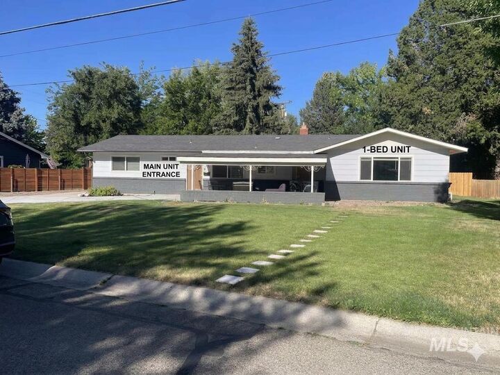 Property Photo: 220 N Owyhee Street ID 83706