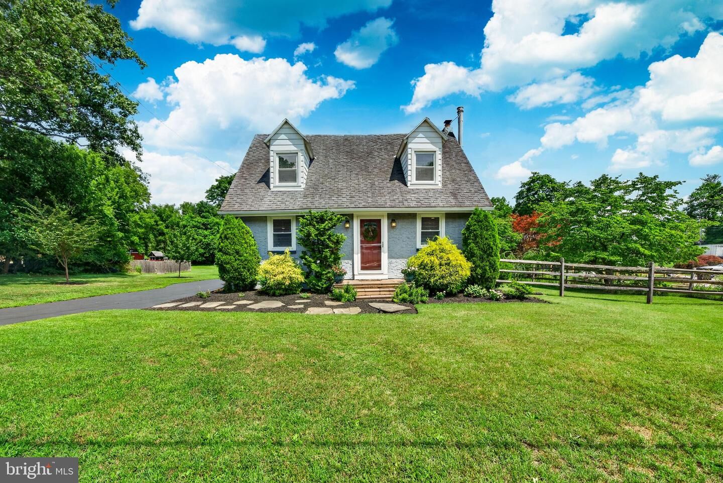 Property Photo:  547 Limerick Center Road  PA 19468 