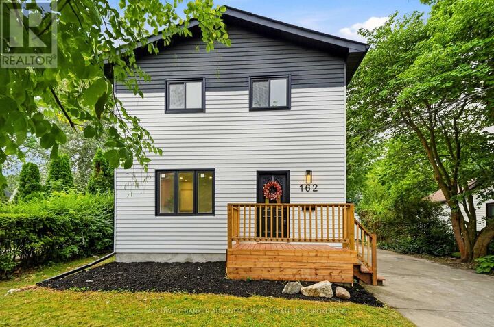 Property Photo: 162 Dufferin Street East ON L2R 2A5