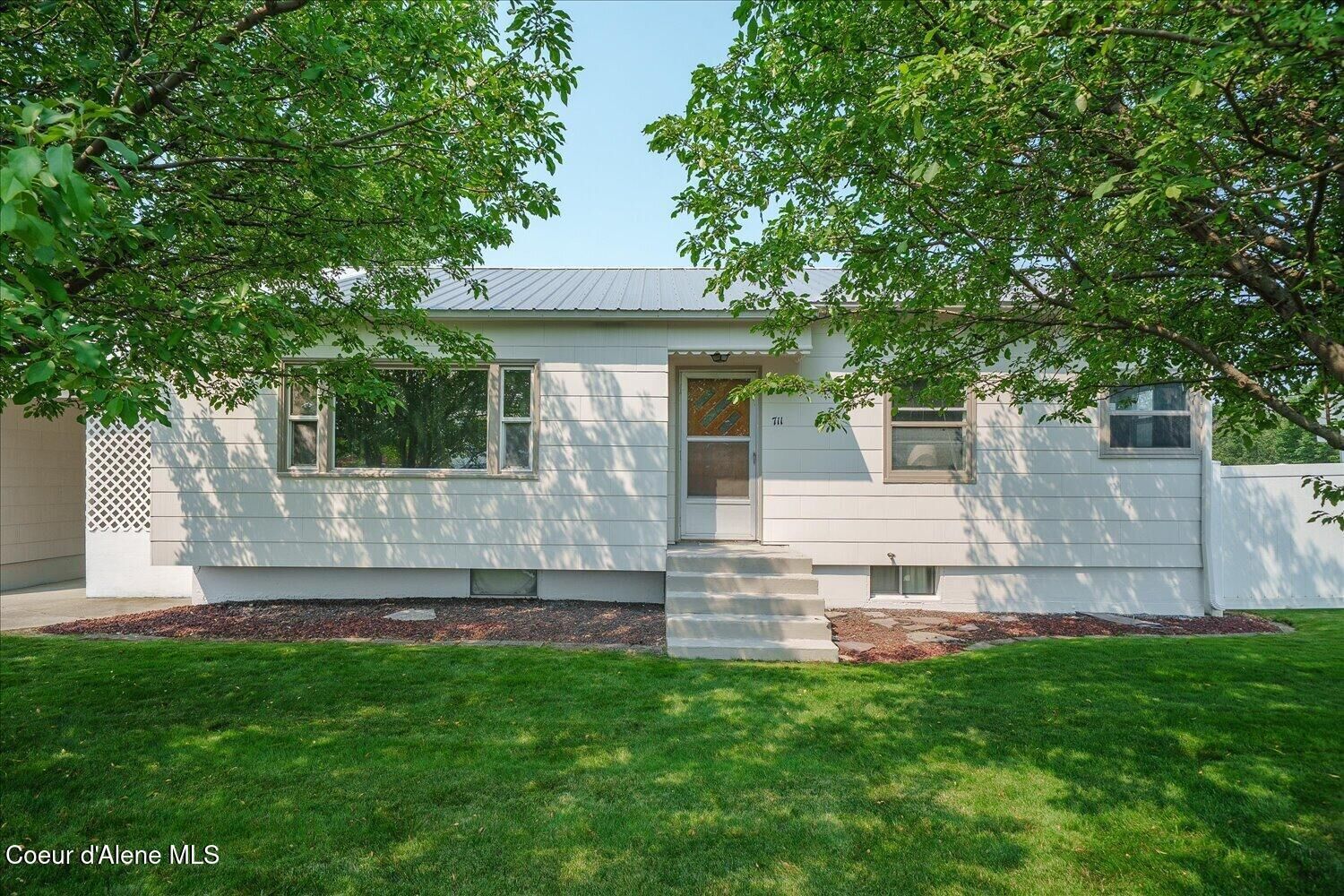 Property Photo:  711 E Mullan Ave  ID 83854 