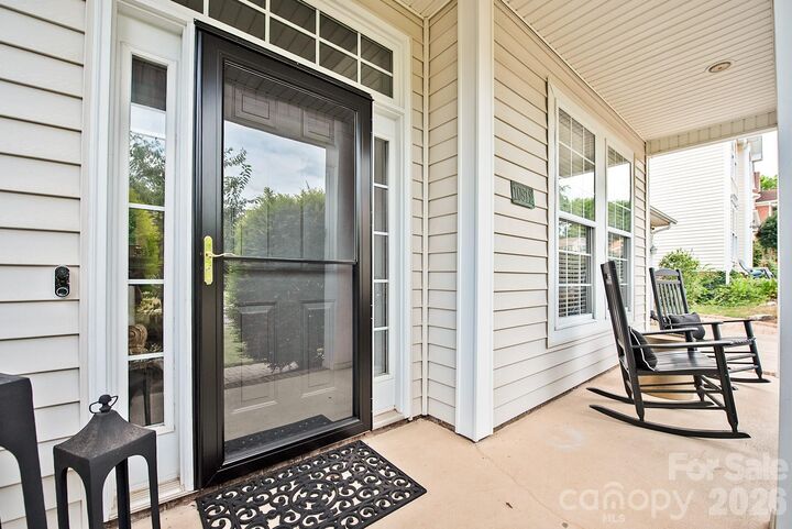 Property Photo: 10912 Owl Nest Lane NC 28277