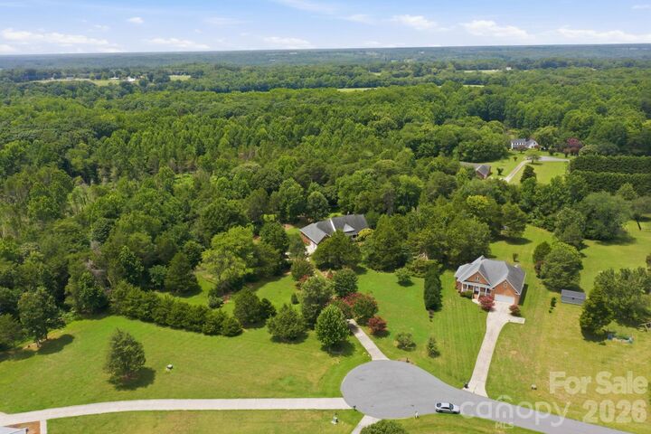 Property Photo: 182 Robert Drive NC 28625