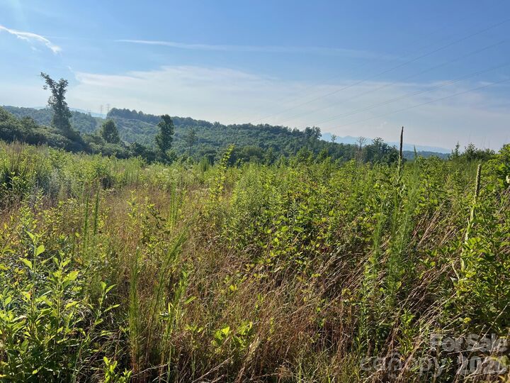 Property Photo: 1156 Carbon City Road NC 28655