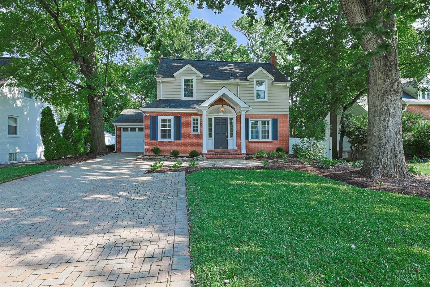 Property Photo: 34 Forest Avenue OH 45215