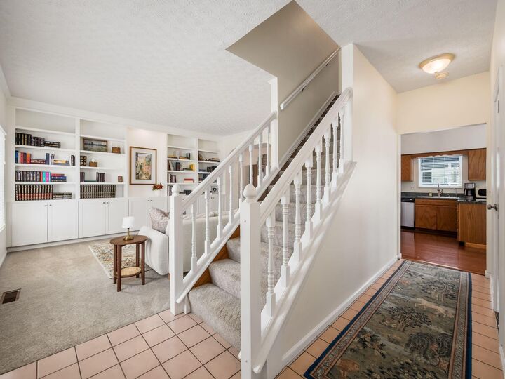 Property Photo:  5142 Bressler Drive  OH 43026 
