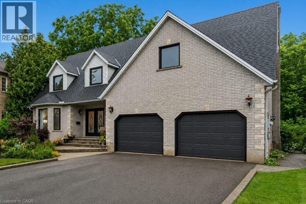 Property Photo:  19 Kenley Lane  ON N1S 4Z1 