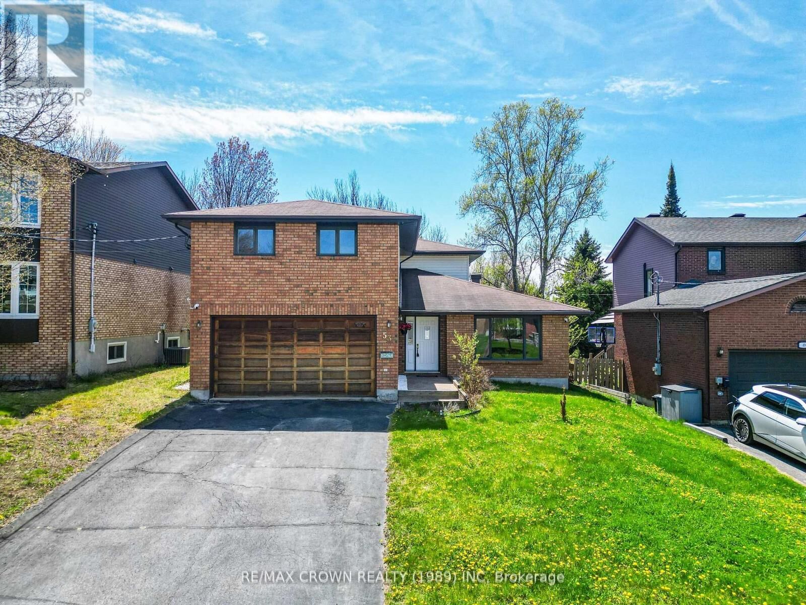 Property Photo:  53 Sable Crescent  ON P1A 3X6 