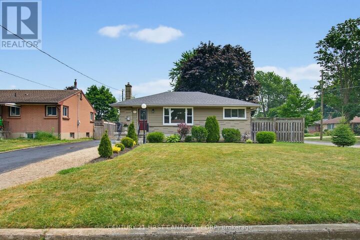 Property Photo:  216 Winnipeg Street  ON N5W 4T9 