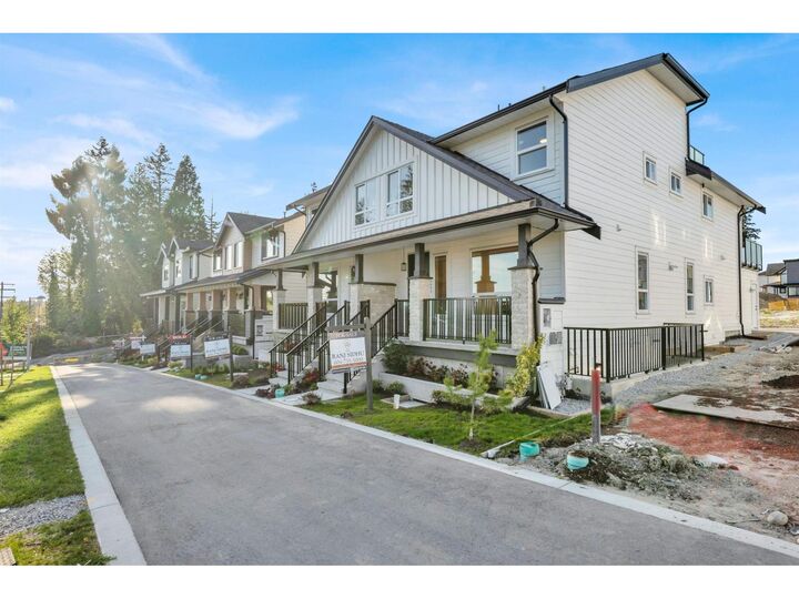 Property Photo:  16487 20 Avenue  BC V3Z 9M9 
