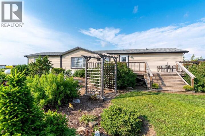 Property Photo:  46479 Range Road 3214  SK S0M 2J0 