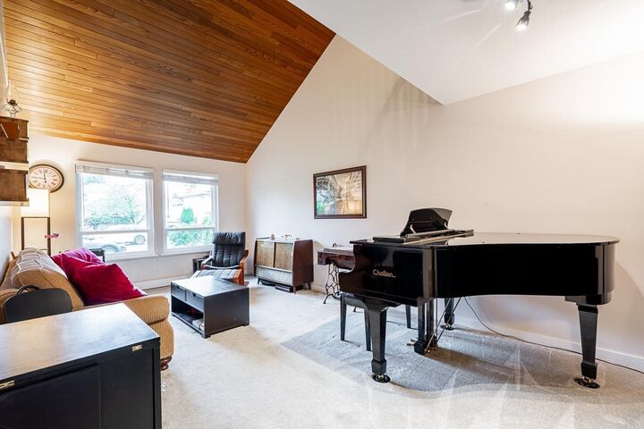 Property Photo:  15429 90 Avenue  BC V3R 9J5 