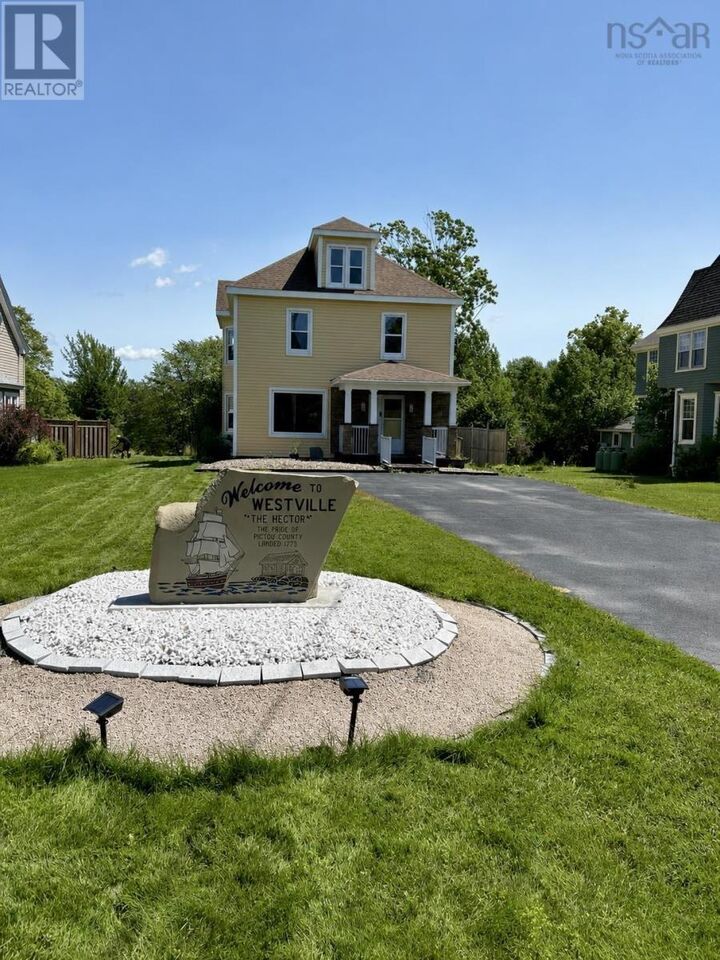 Property Photo:  1637 North Main Street  NS B0K 2A0 