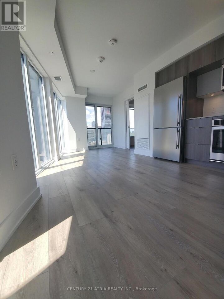Property Photo: 575 Bloor Street East 1808 ON M4W 0B2