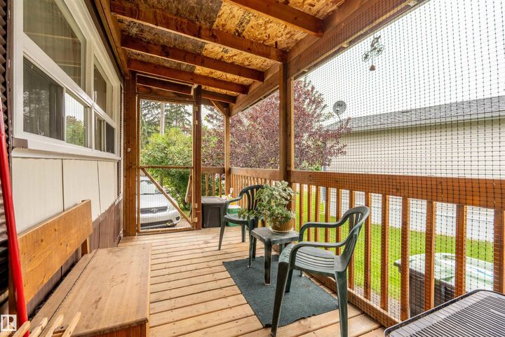 Property Photo: 5301 52 Street AB T9M 1X5