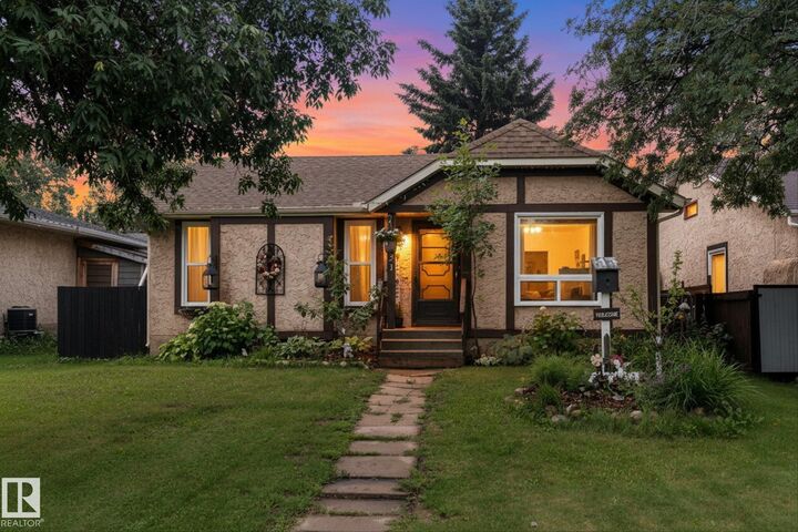 121 Greenwood Drive — photo 1
