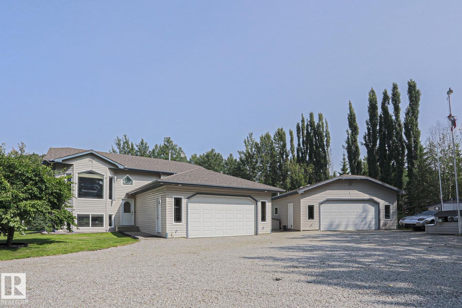 Property Photo: 52318 Rge Road 25 61 AB T7Y 2M3