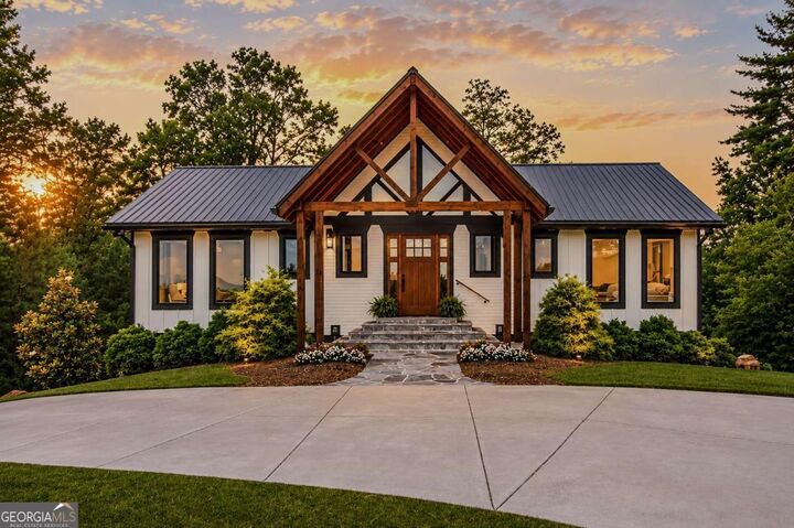 Property Photo:  1046 Crossroads Church Road  GA 30540 