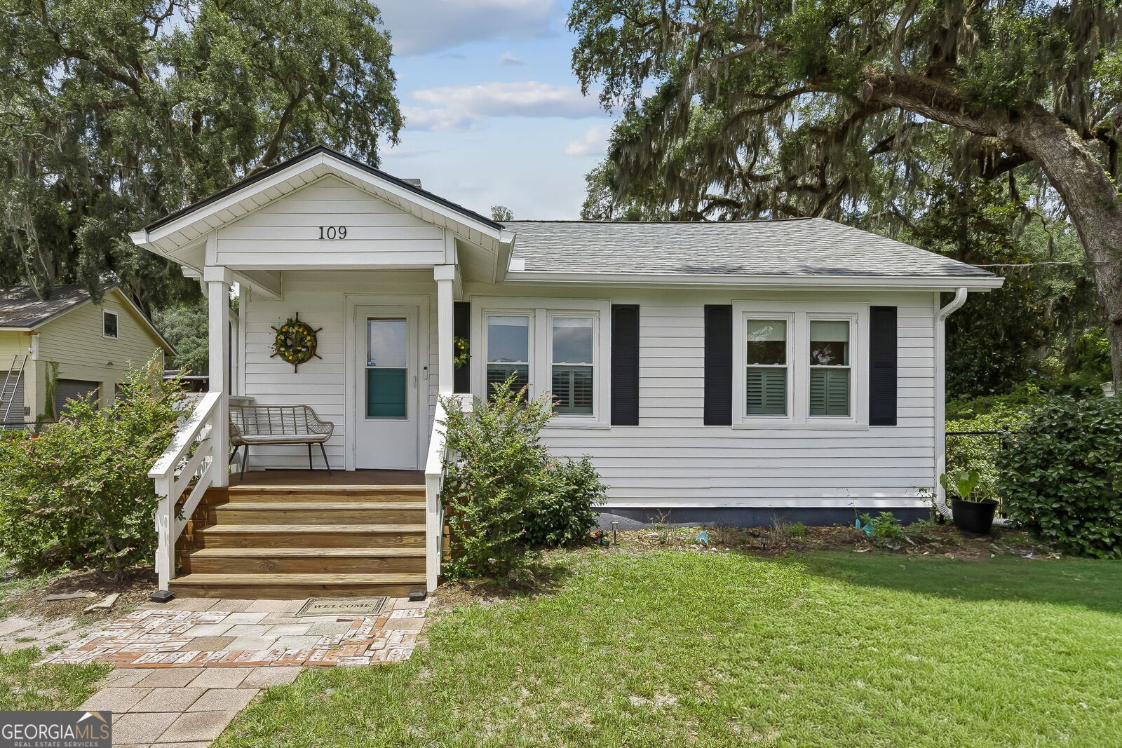 Property Photo:  109 E Church Street  GA 31558 