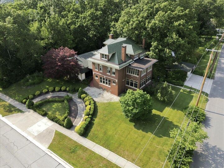 Property Photo:  229 E Morgan Avenue  IN 46304 