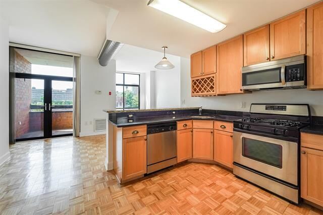 Property Photo:  610 Newark St 4C  NJ 07030 