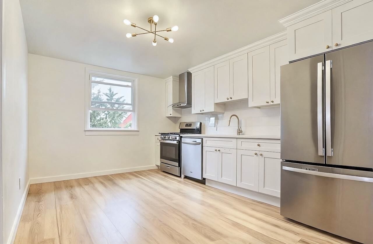 Property Photo:  92 West 15th St 2  NJ 07002 