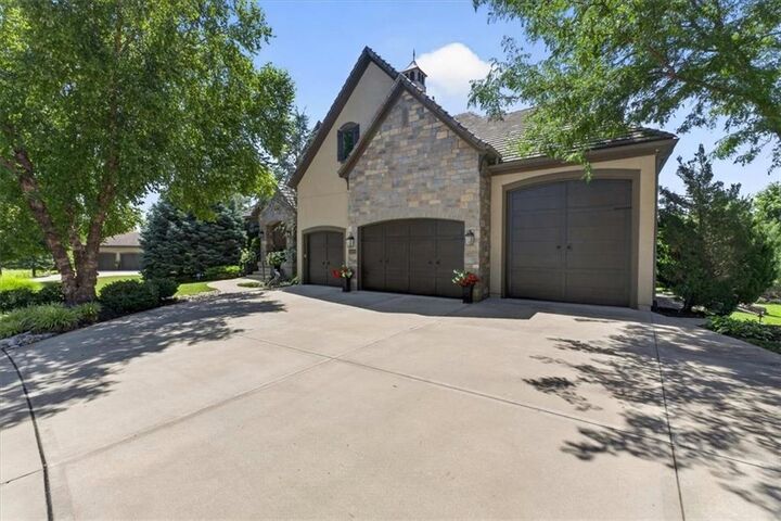 Property Photo:  12605 W 160 Street  KS 66221 