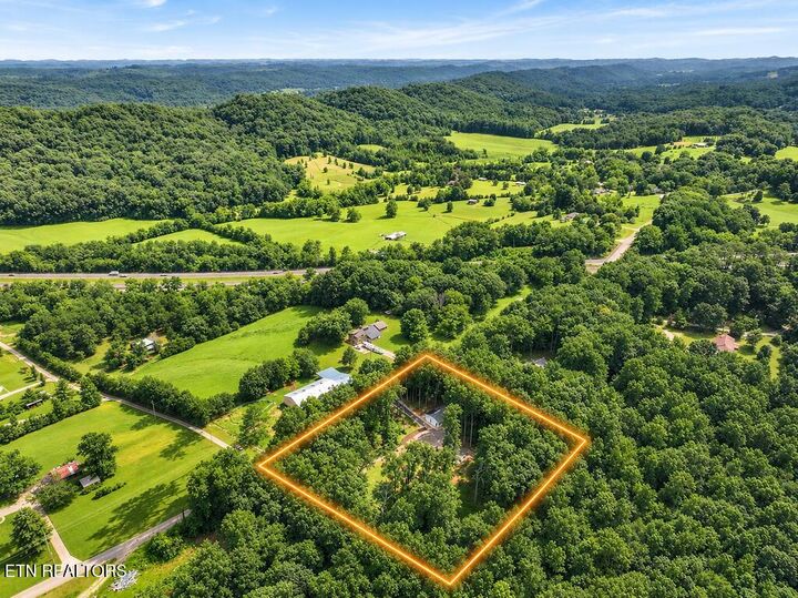 Property Photo:  471 Old Poplar Springs Rd  TN 37763 